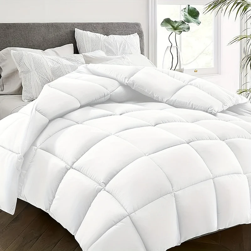 Ultra-Lightweight Polyester Duvet for All Seasons - Soft & Comfortable White