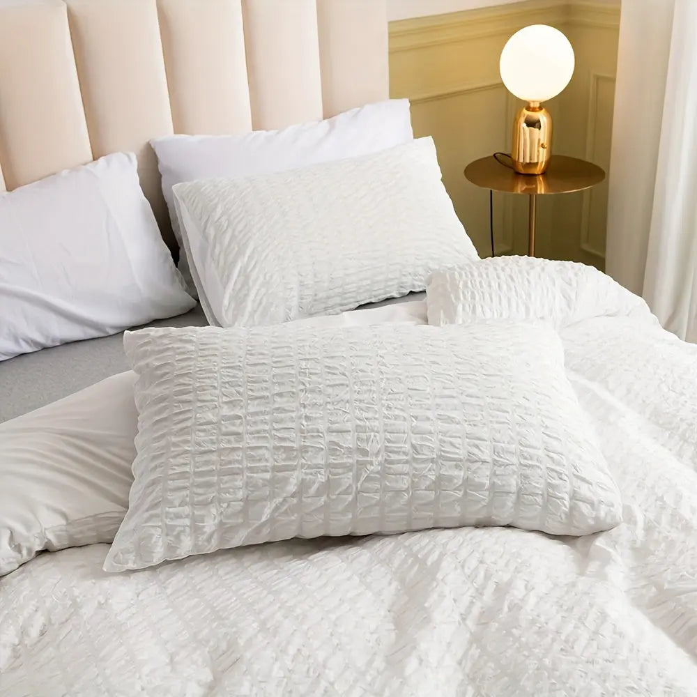 Modern Duvet Set for All Seasons - Soft, Stylish Bedding for Home Comfort