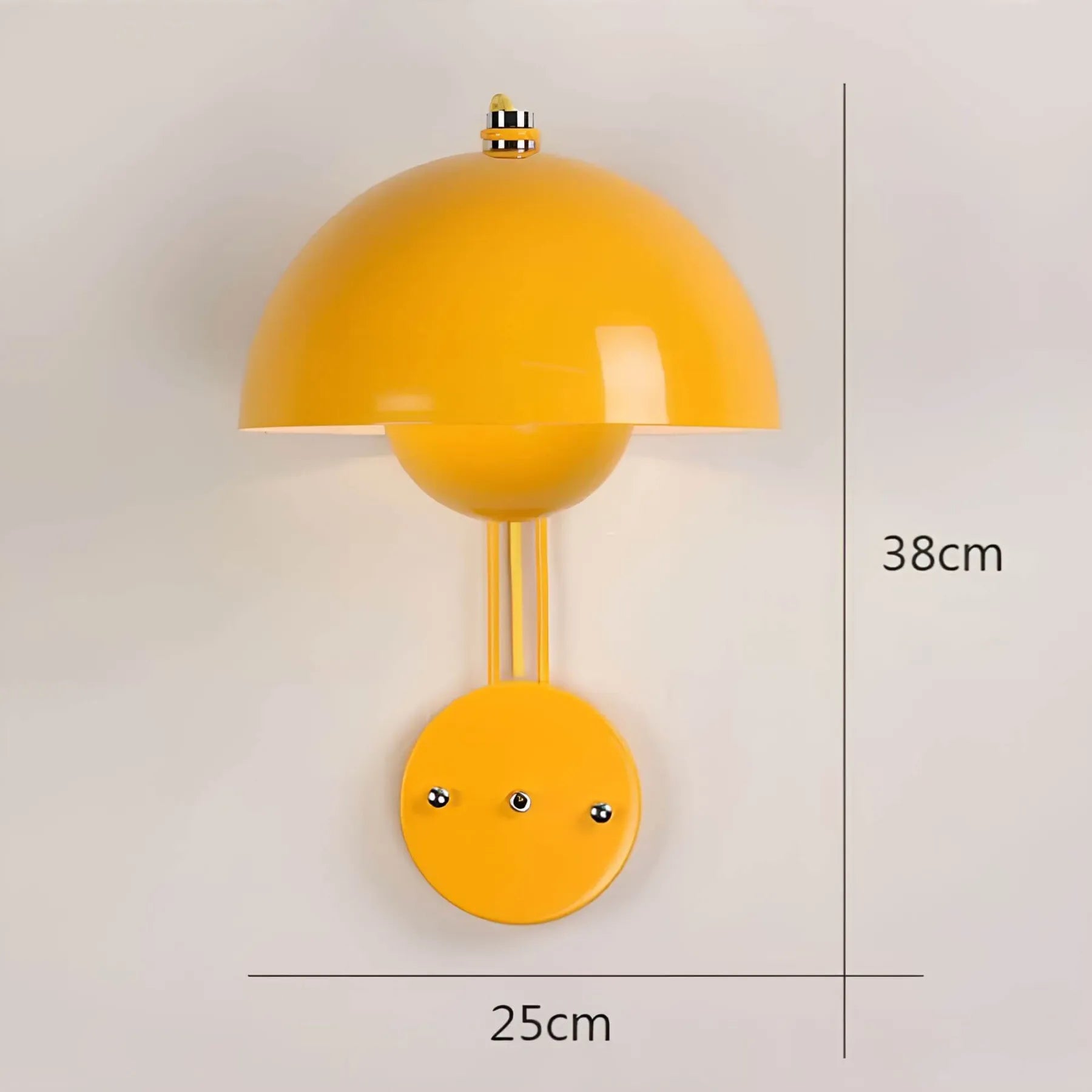 Elegant Wall Light for Stylish Living Spaces - Modern Design for Home & Office Yellow