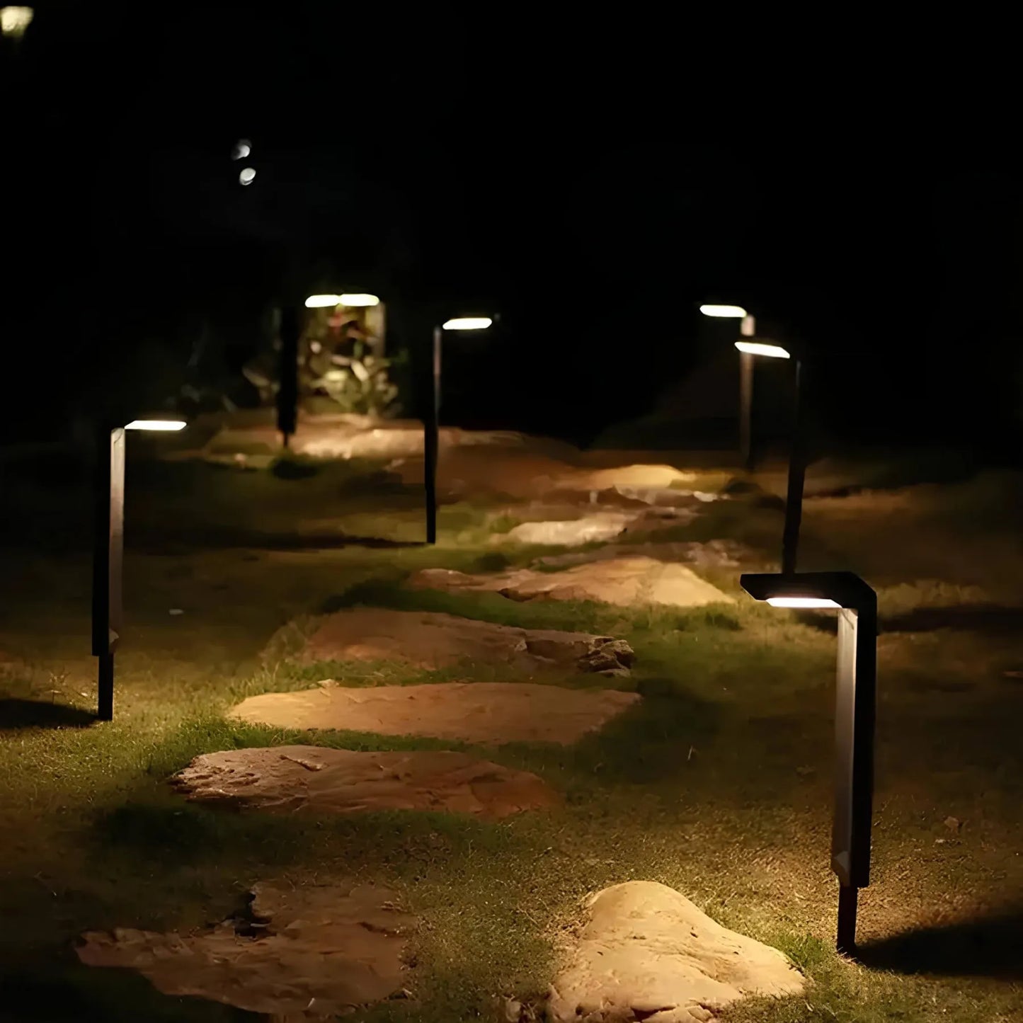Solar Path Light for Outdoor Atmosphere, Durable LED Garden Lighting